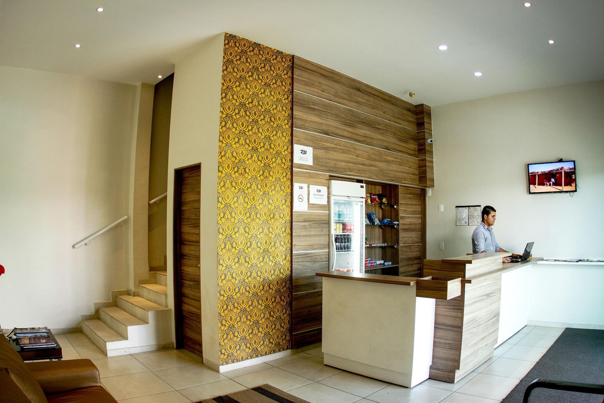 Vista Lobby Rota 232 Hotel