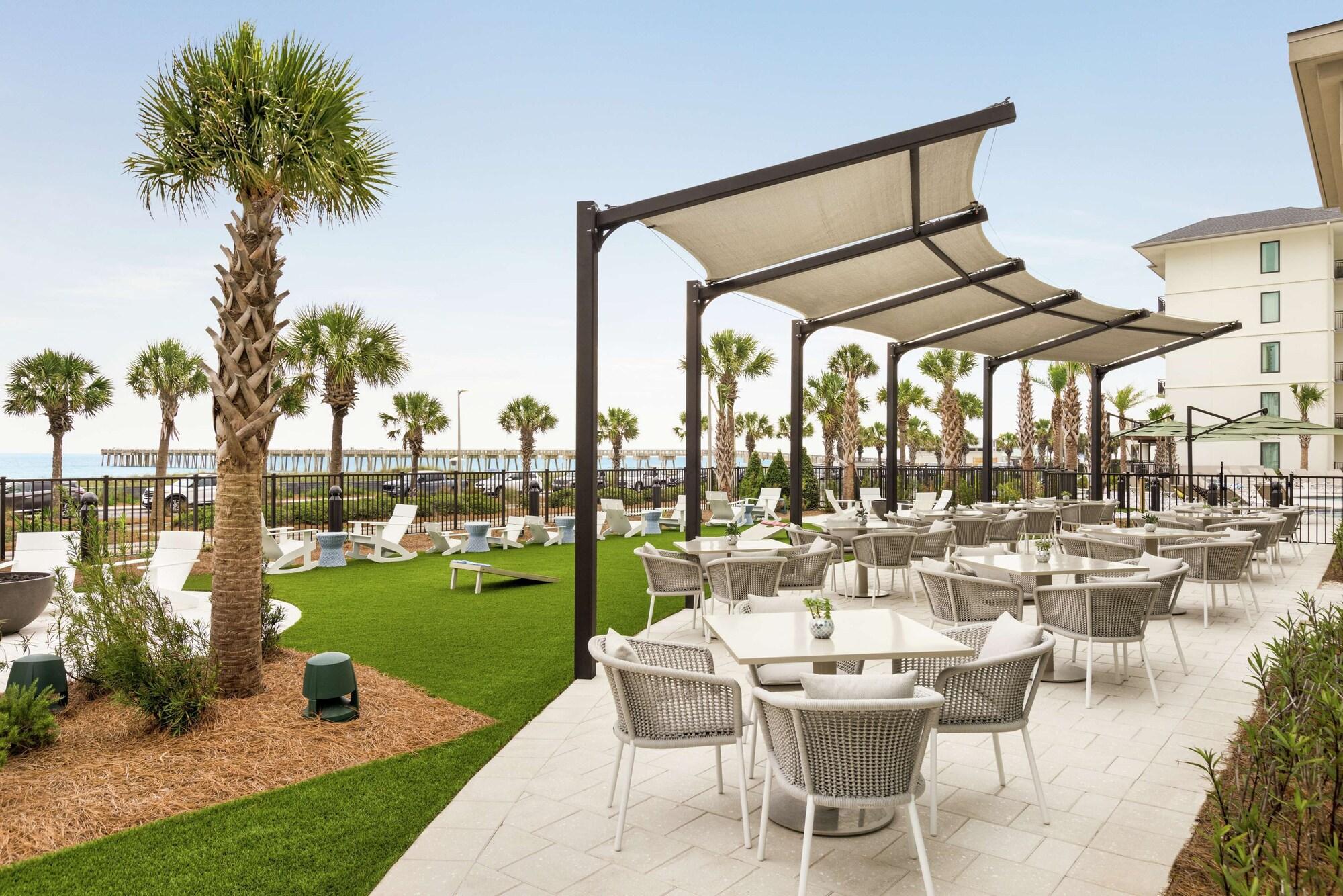 Restaurant Embassy Suites by Hilton Panama City Beach Resort