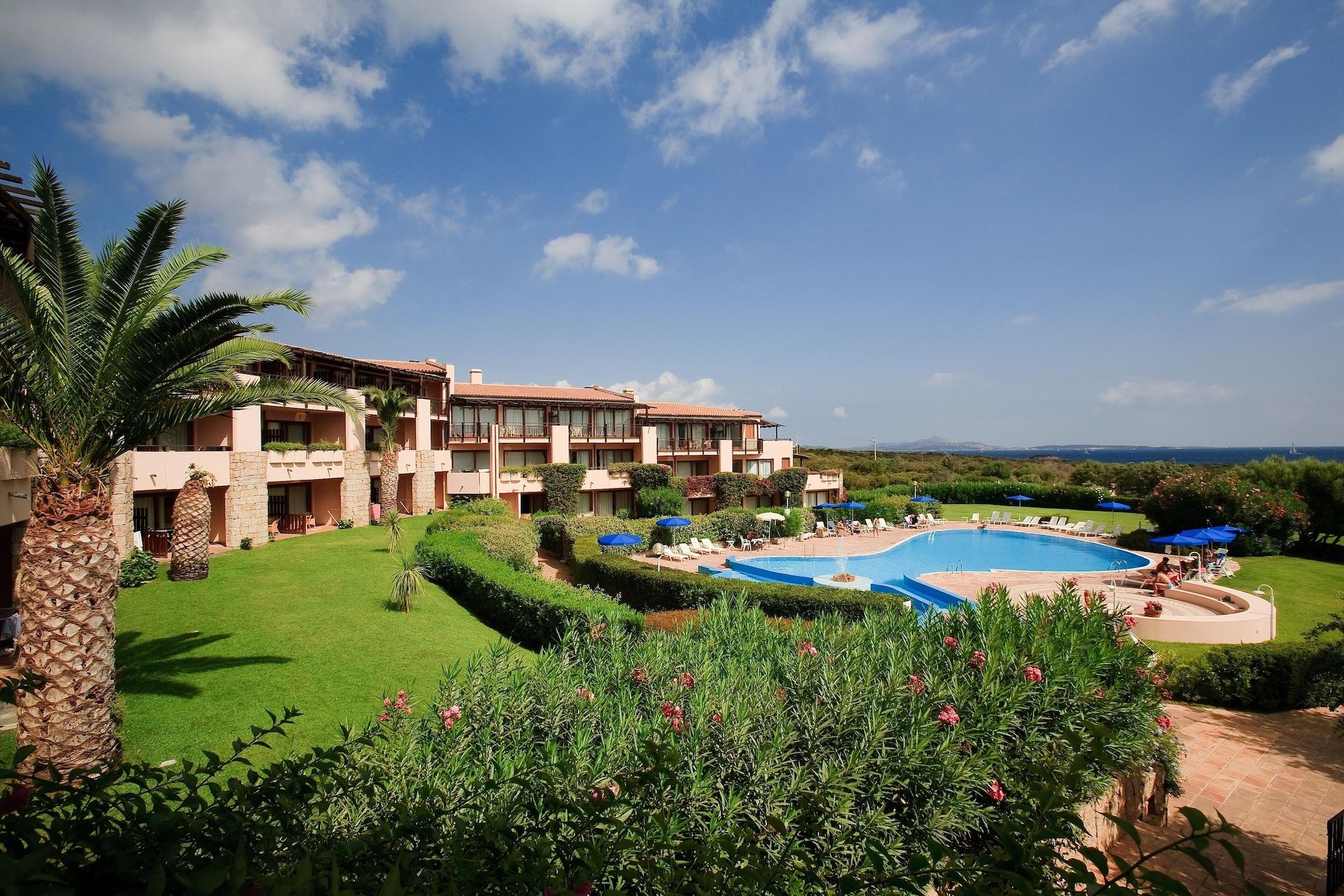 Varios Swadeshi Sporting Hotel Tanca Manna