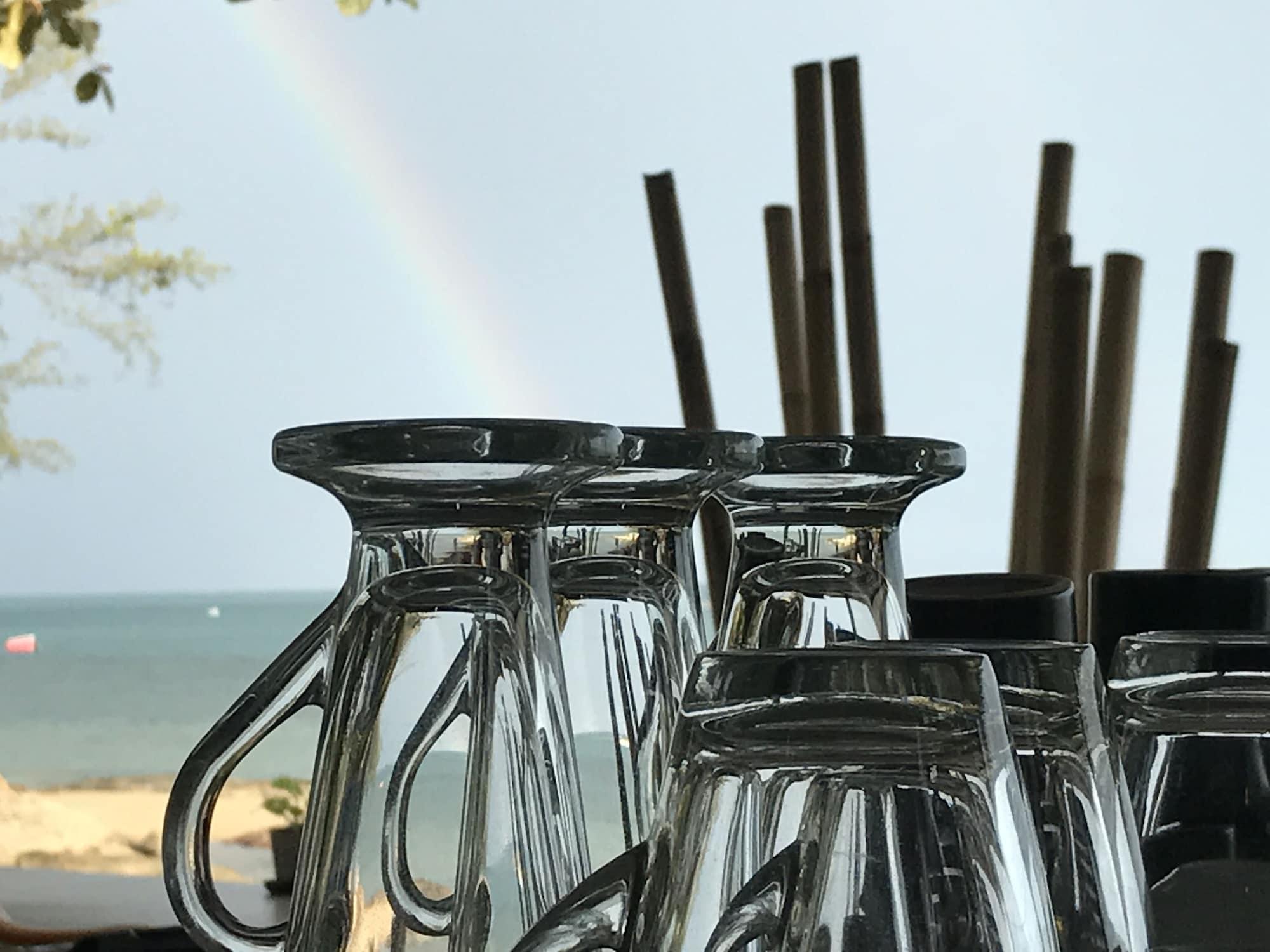 Restaurant Chill Inn Beach Cafe & Hostel