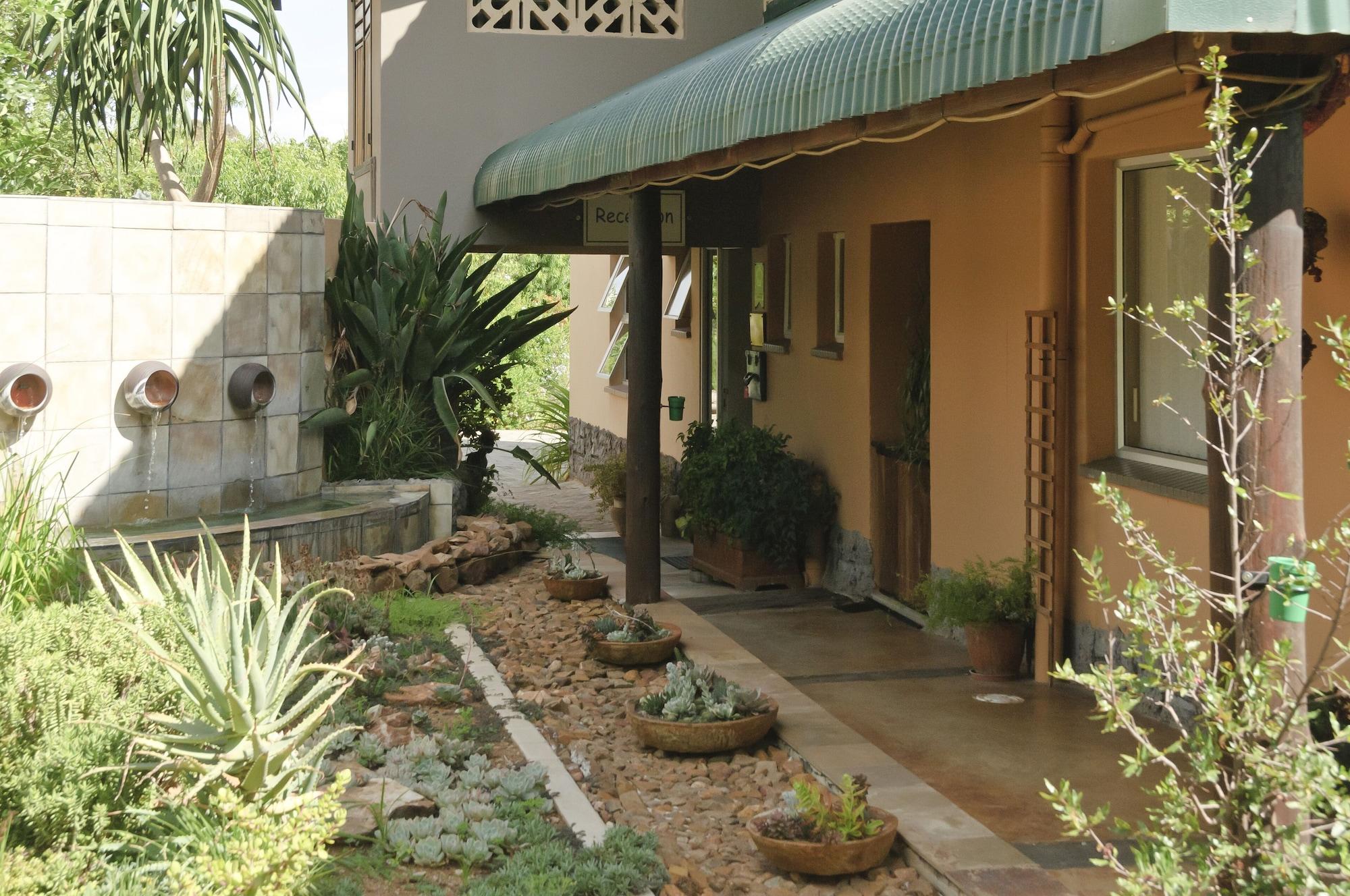 Vista Lobby Country Park