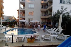 Alojamiento - Megas Apartments