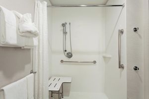Alojamiento - Holiday Inn Express Hotel & Suites Ft Lauderdale Airport/Cru by IHG