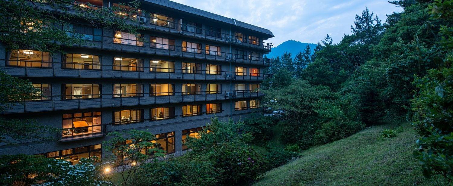 Vista Exterior Takamiya Bettei KUON