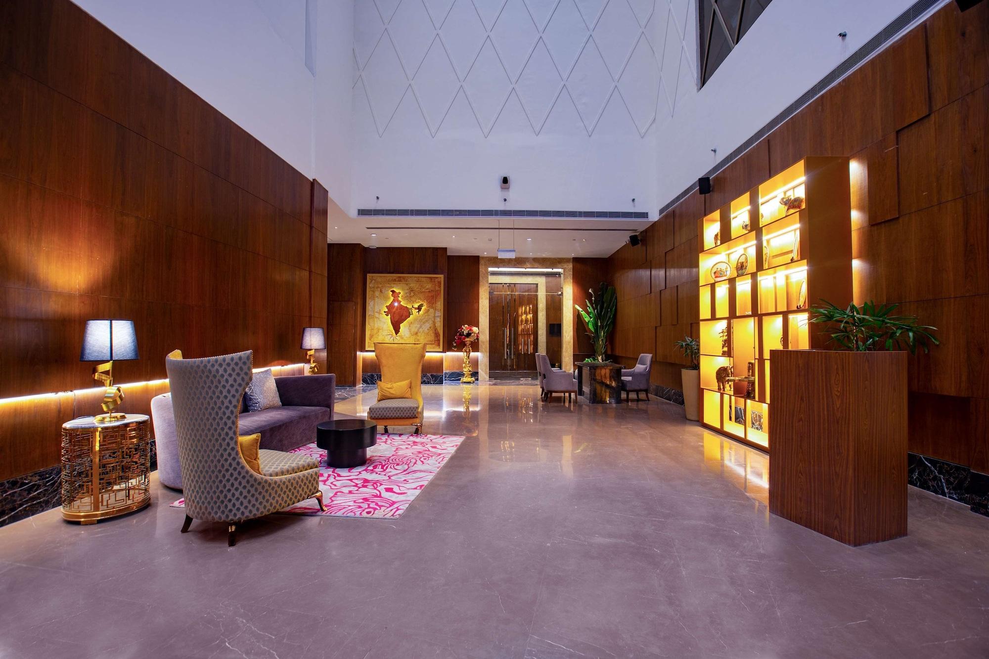 Vista Lobby THE GAURS SAROVAR PREMIERE