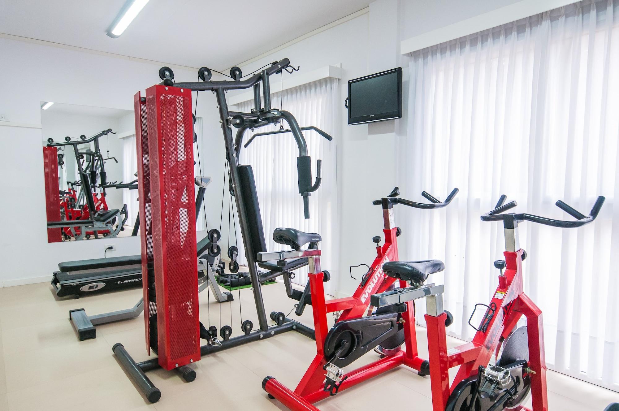 Gimnasio Avutarda de Carilo