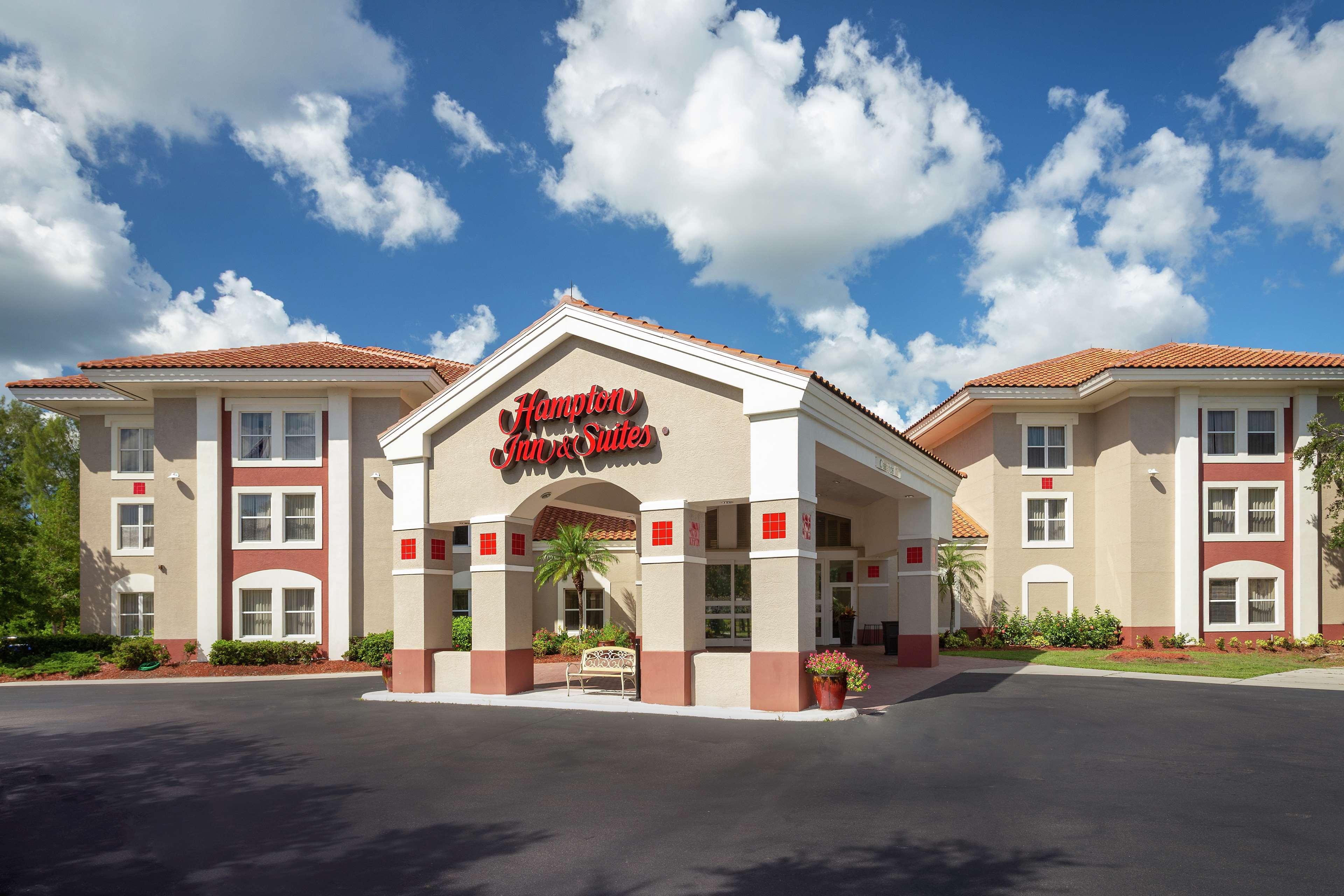 Vista Exterior Hampton Inn & Suites Venice Bayside South Sarasota