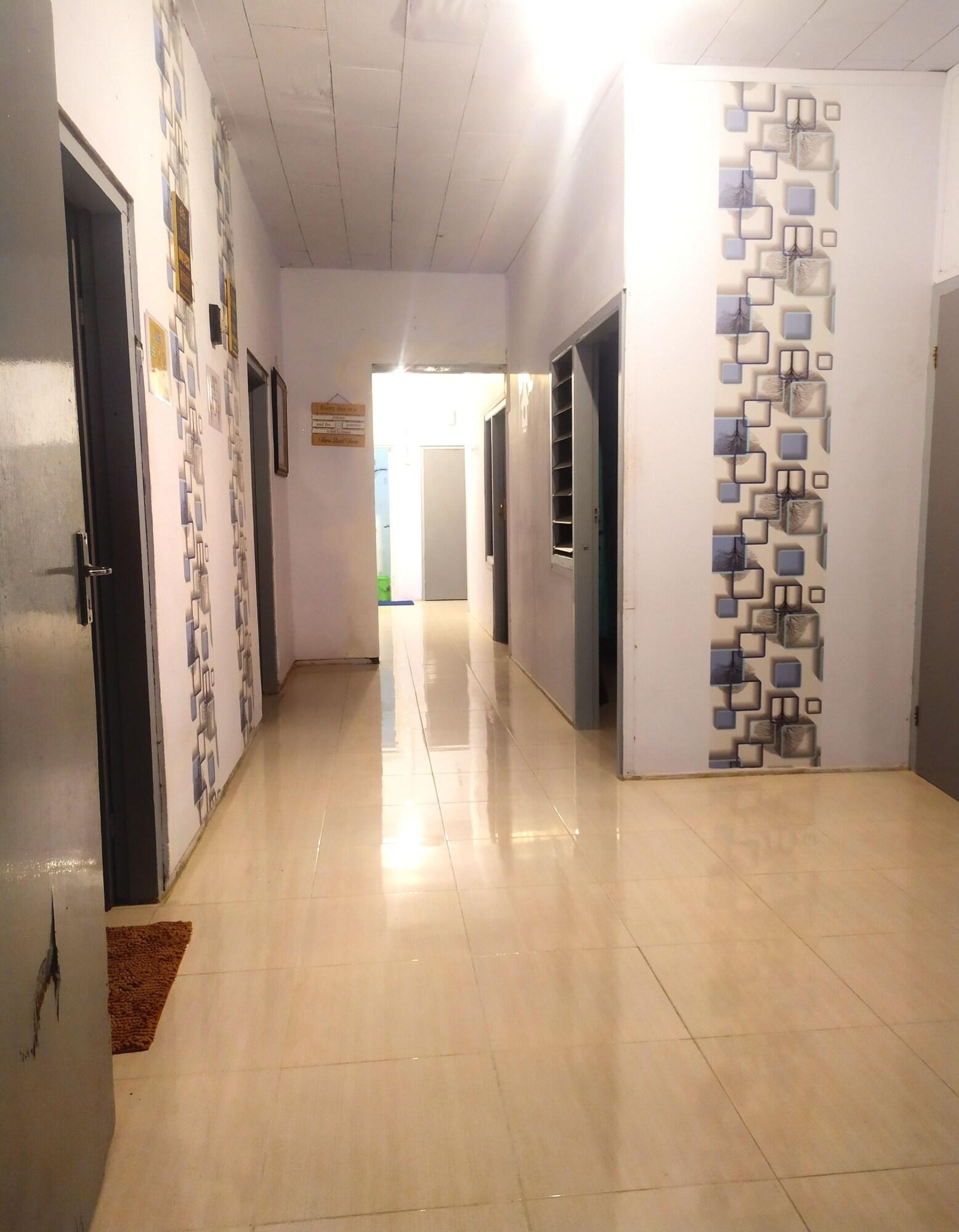 Varios Robiu Homestay