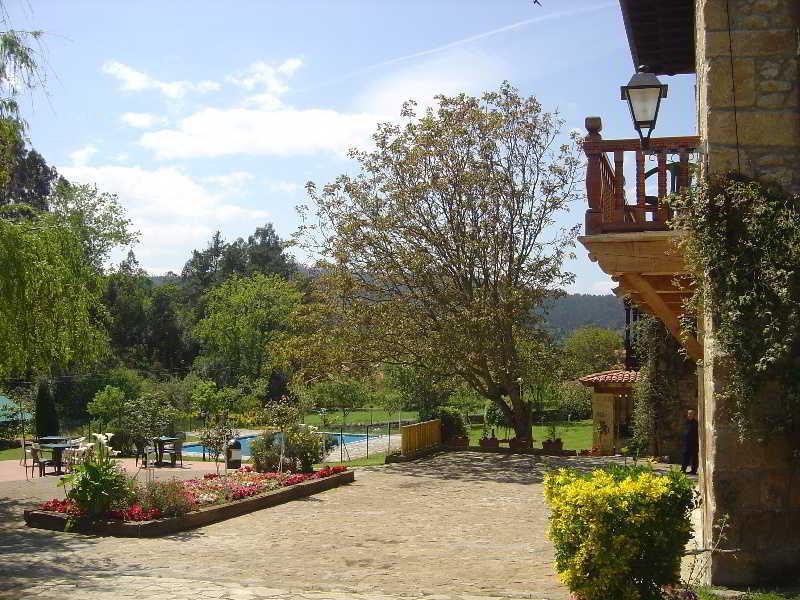Vista Exterior Hosteria el Pomar