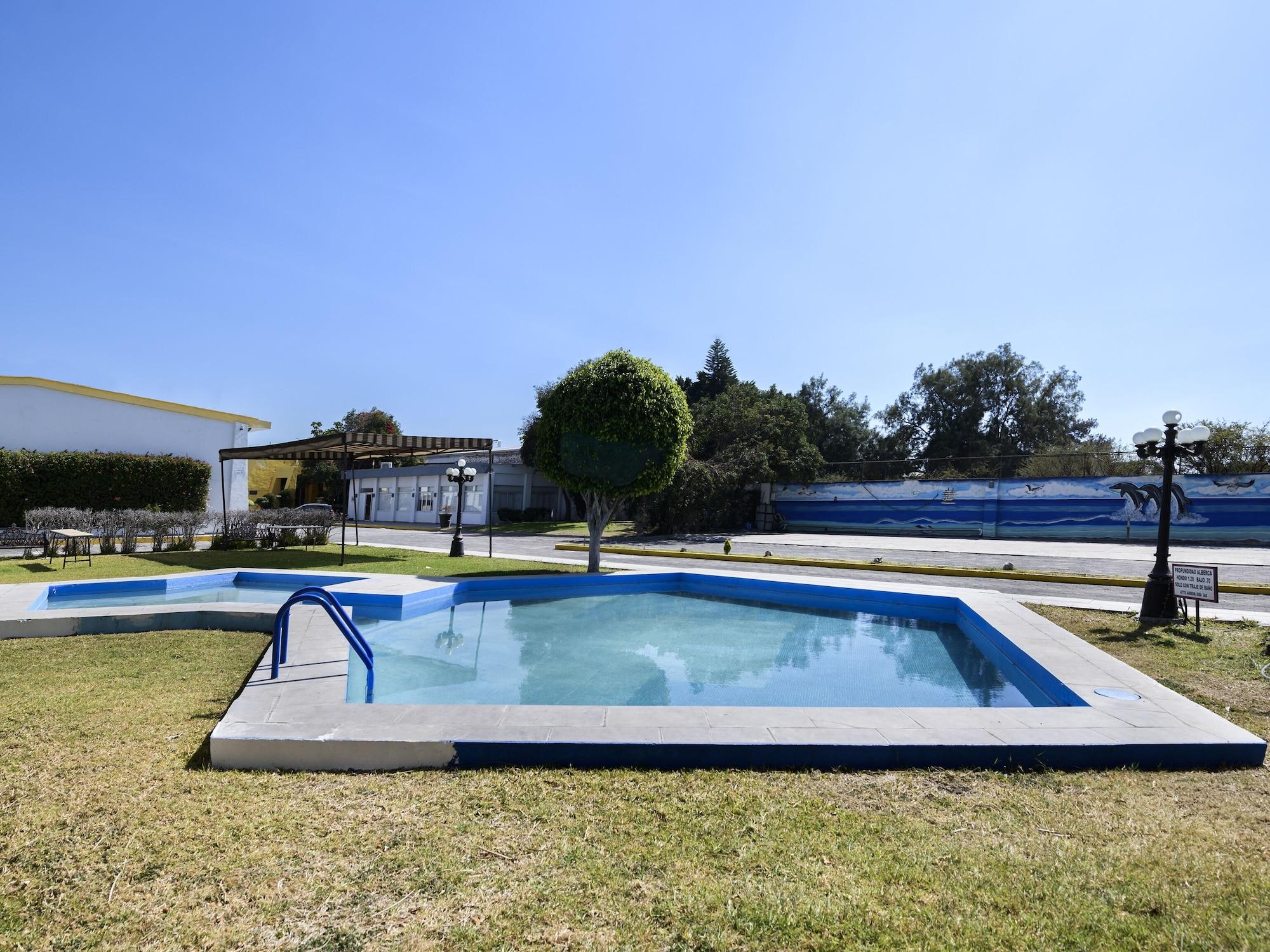 Vista Piscina JM Ejecutivo Celaya,Centro Histórico