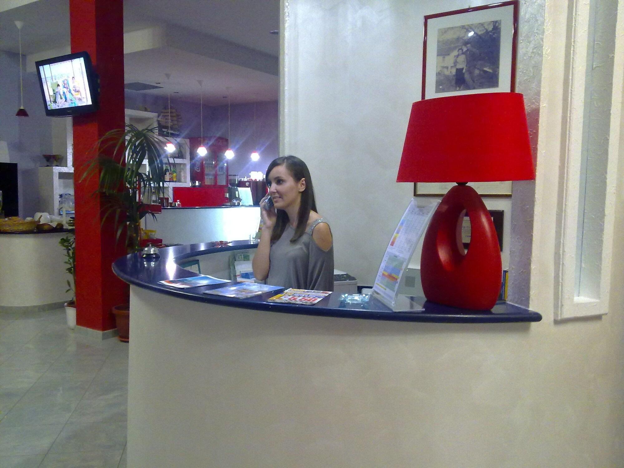 Vista Lobby Hotel Jonic