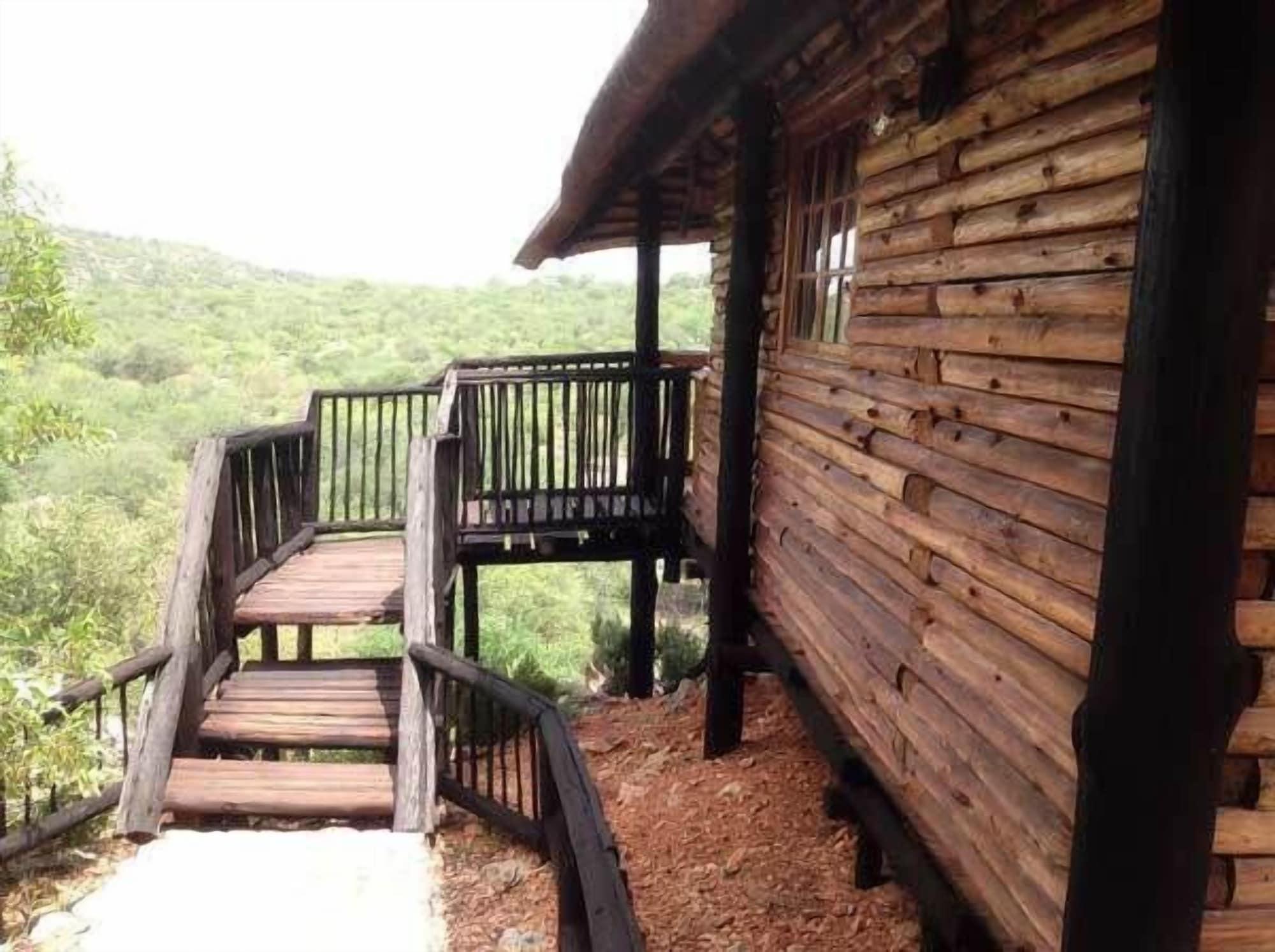 Vista Exterior Adansonia Eco Lodge