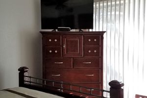 Alojamiento - Tavares Inn