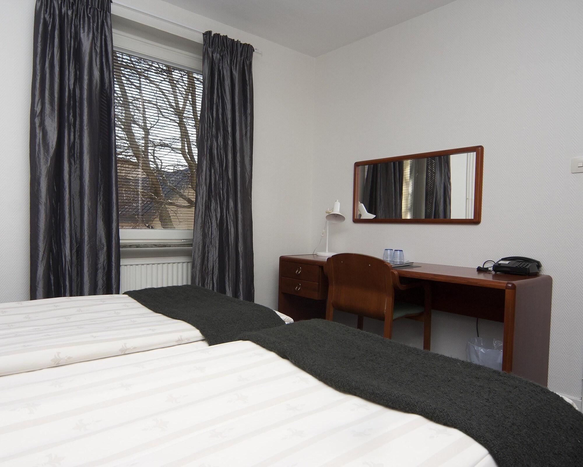 Varios Hotel Aveny Bed & Breakfast