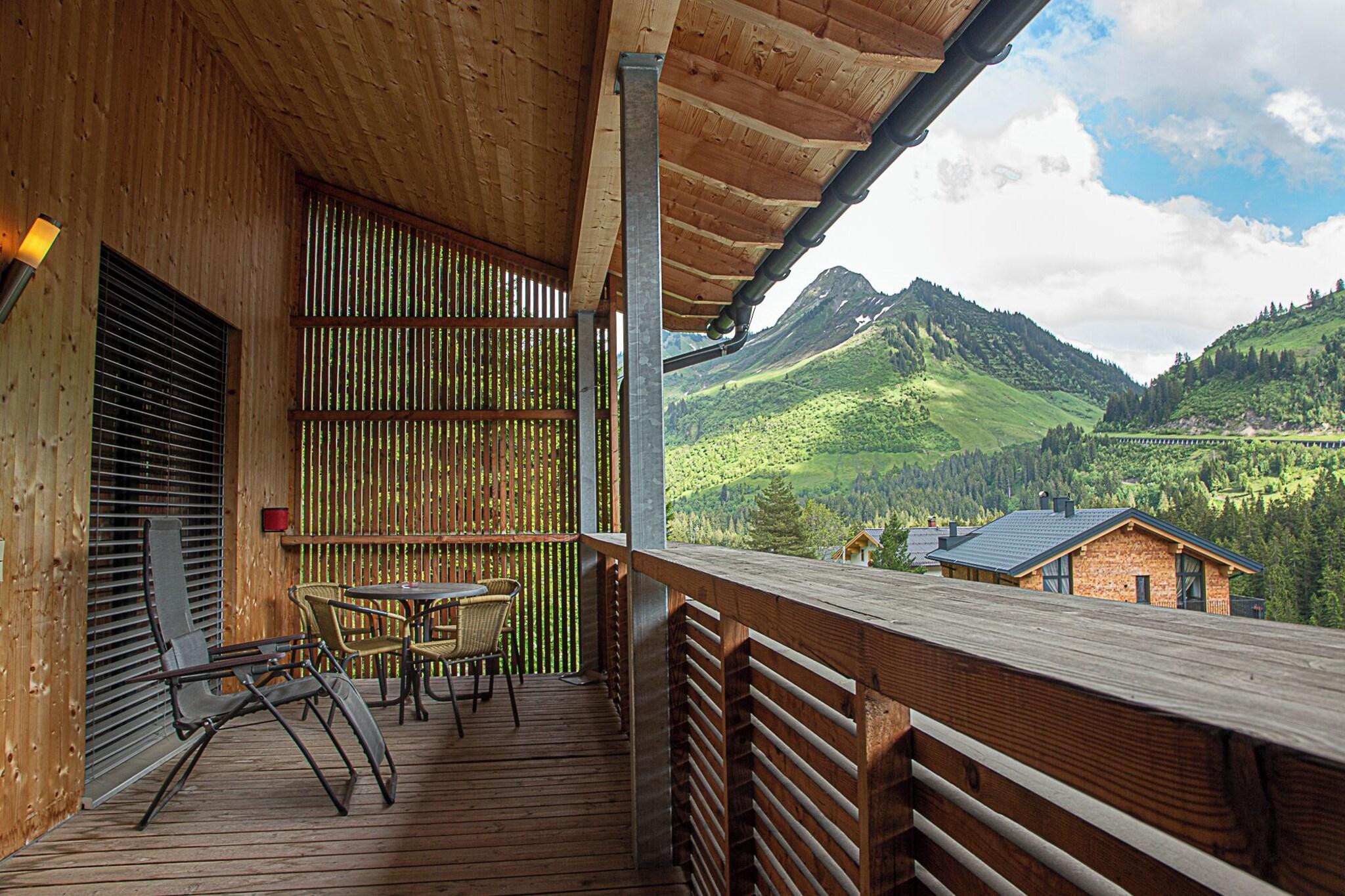 Varios Alpine Lifestyle Berghotel Madlener