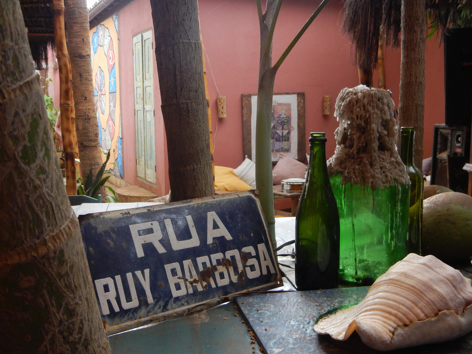 Varios Mais que Nada - Hostel e Pátio Bar