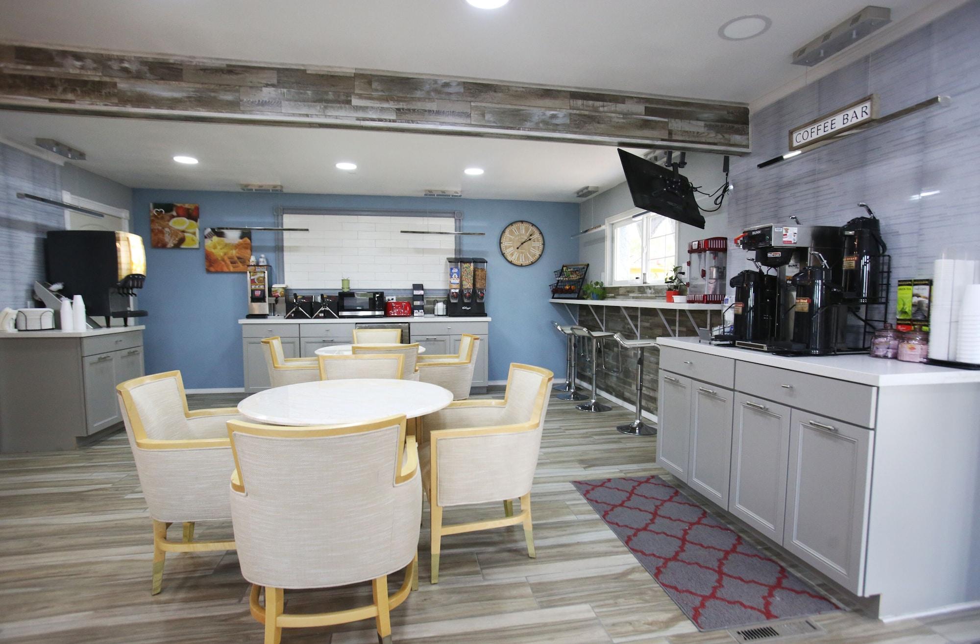 Restaurant Dragonfly Inn and Suites