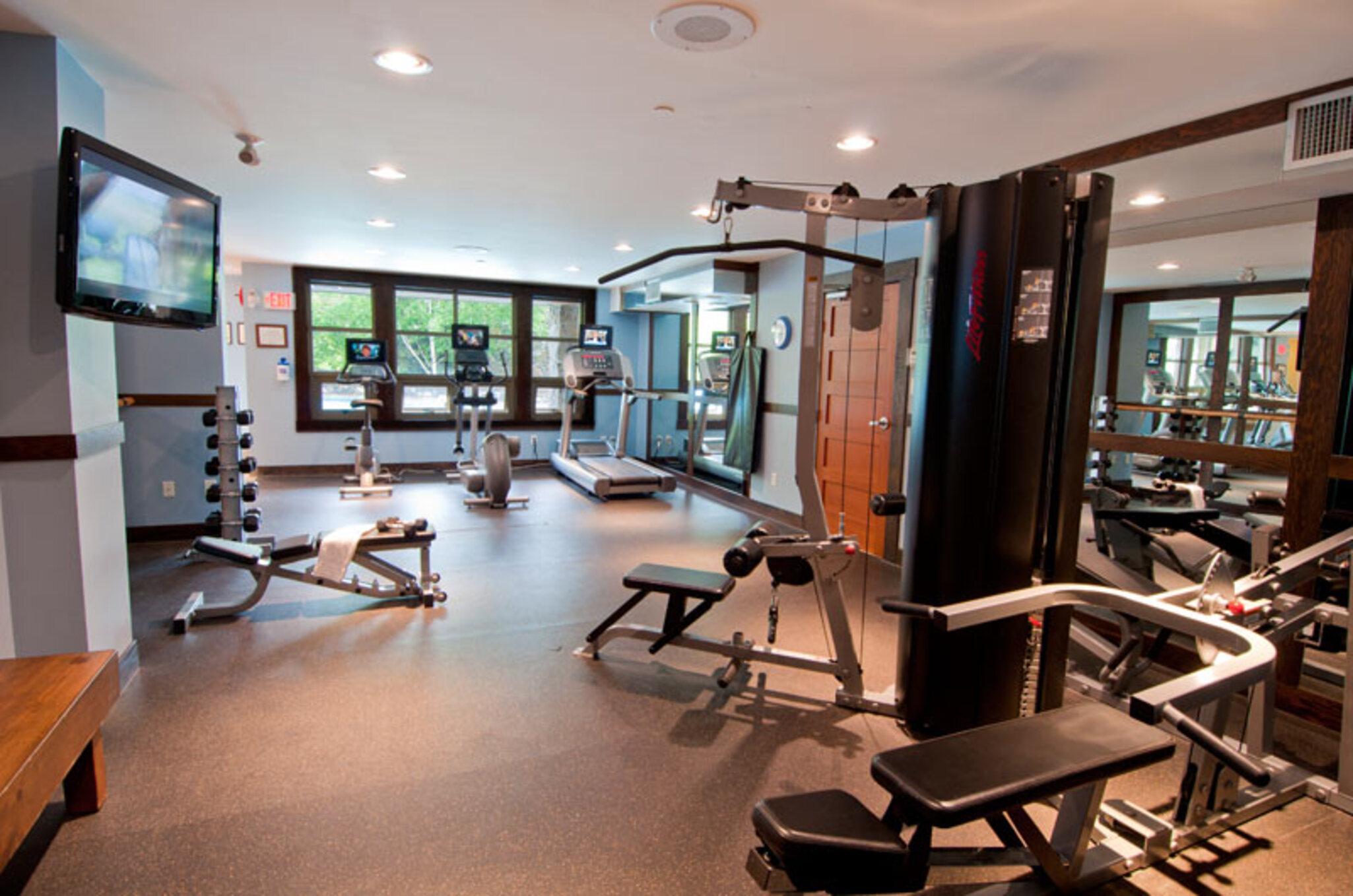 Gimnasio Legends Whistler, by Lodging Ovations