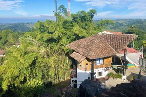 Alquiler Vacacional - CABAÑA EN BAMBU CON ESPECTACULAR VISTA A SALENTO