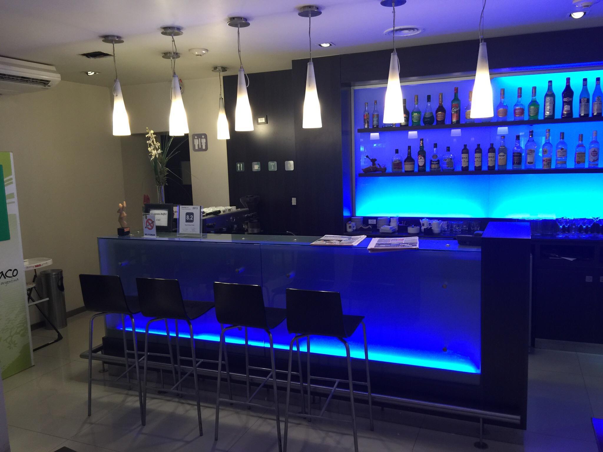 Bar/Salón Niyat Urban Hotel