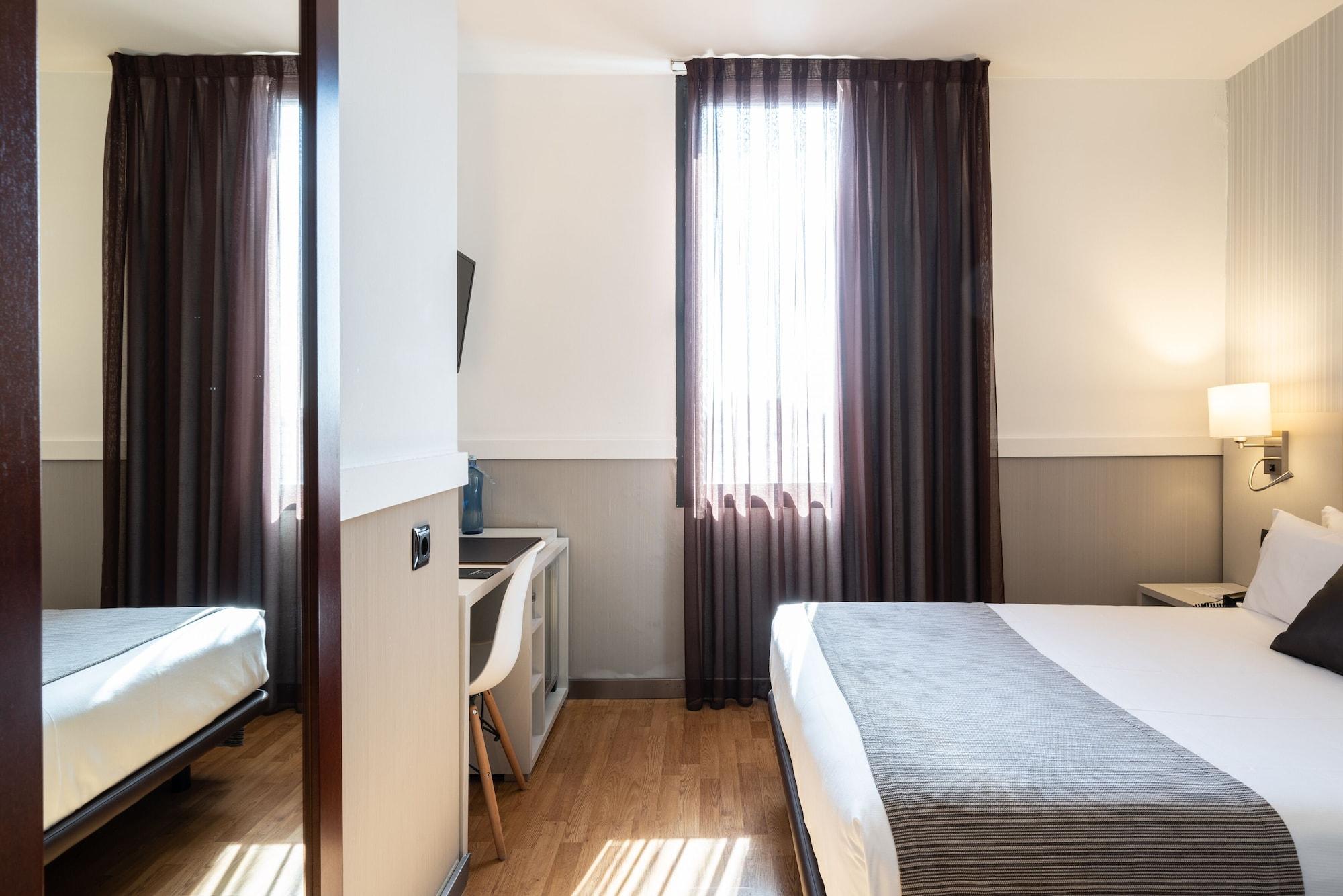 Habitación Catalonia Gran Hotel Verdi