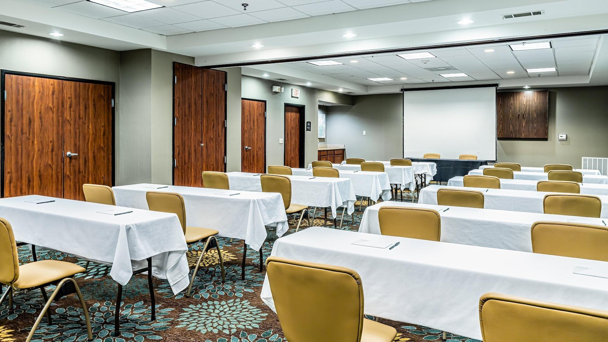 Sala de Reuniones Staybridge Suites Laredo International Airport by IHG