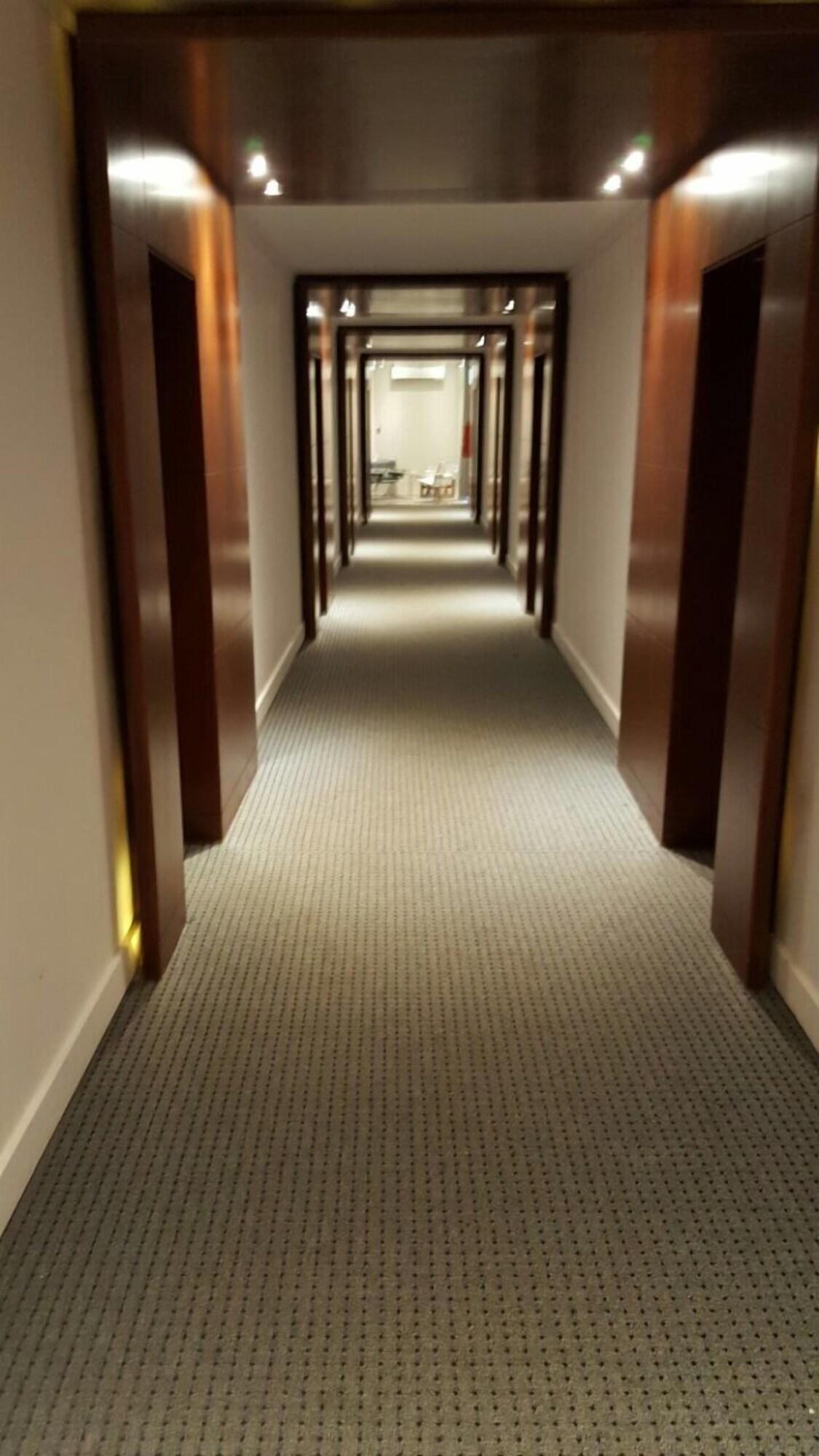 Varios Hotel Tropical