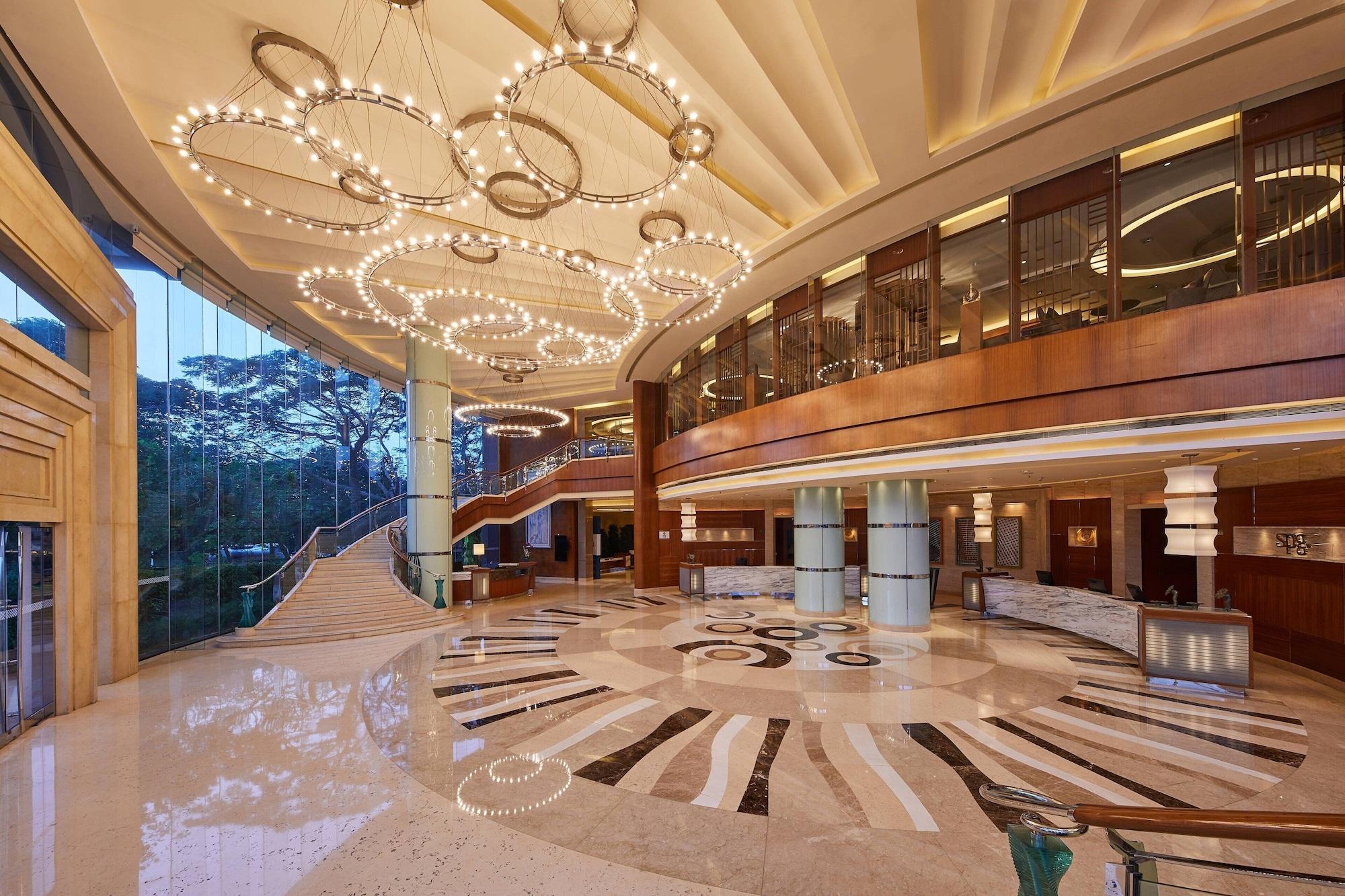 Vista Lobby Four Points by Sheraton Shenzhen