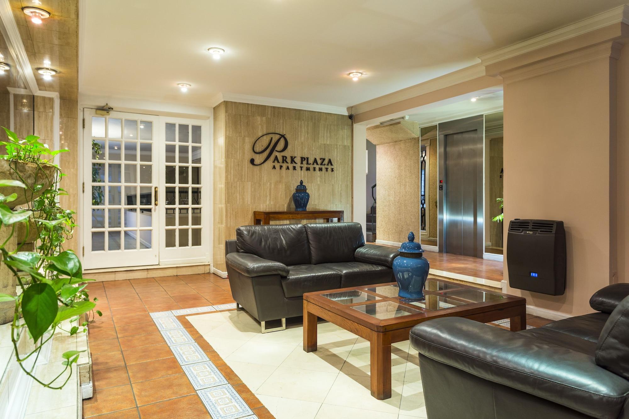 Vista Lobby Park Plaza Apartments