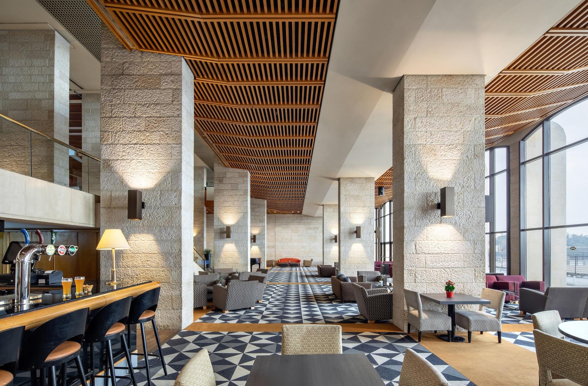 Vista Lobby Dan Jerusalem