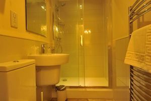 Alojamiento - Gails Guest House