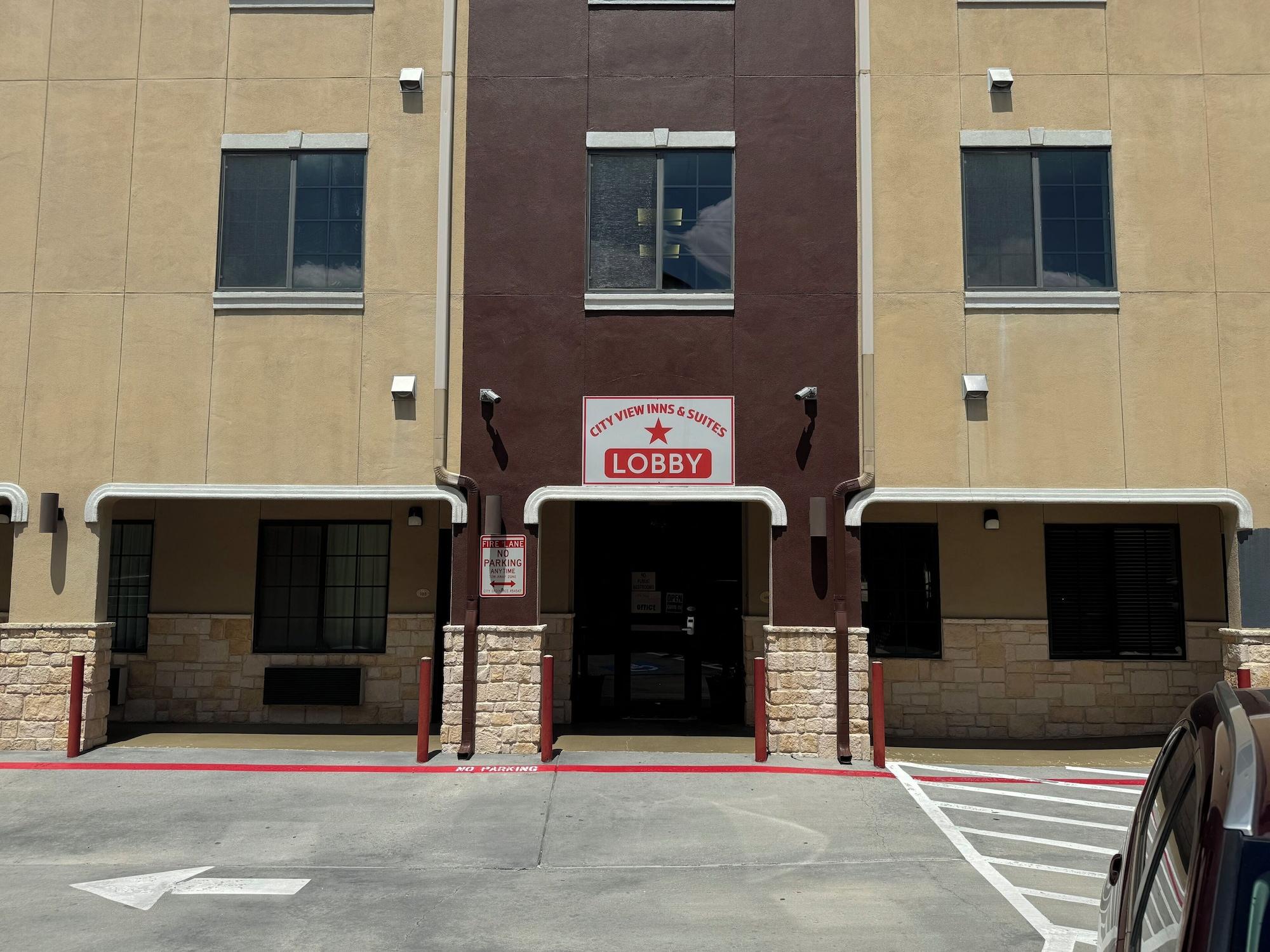 Vista Exterior Cityview Inn & Suites Downtown RiverCenter Area