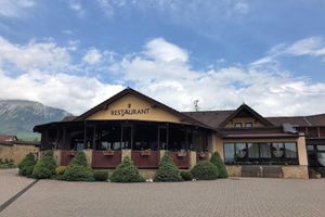 Alojamiento - Hotel Amalia