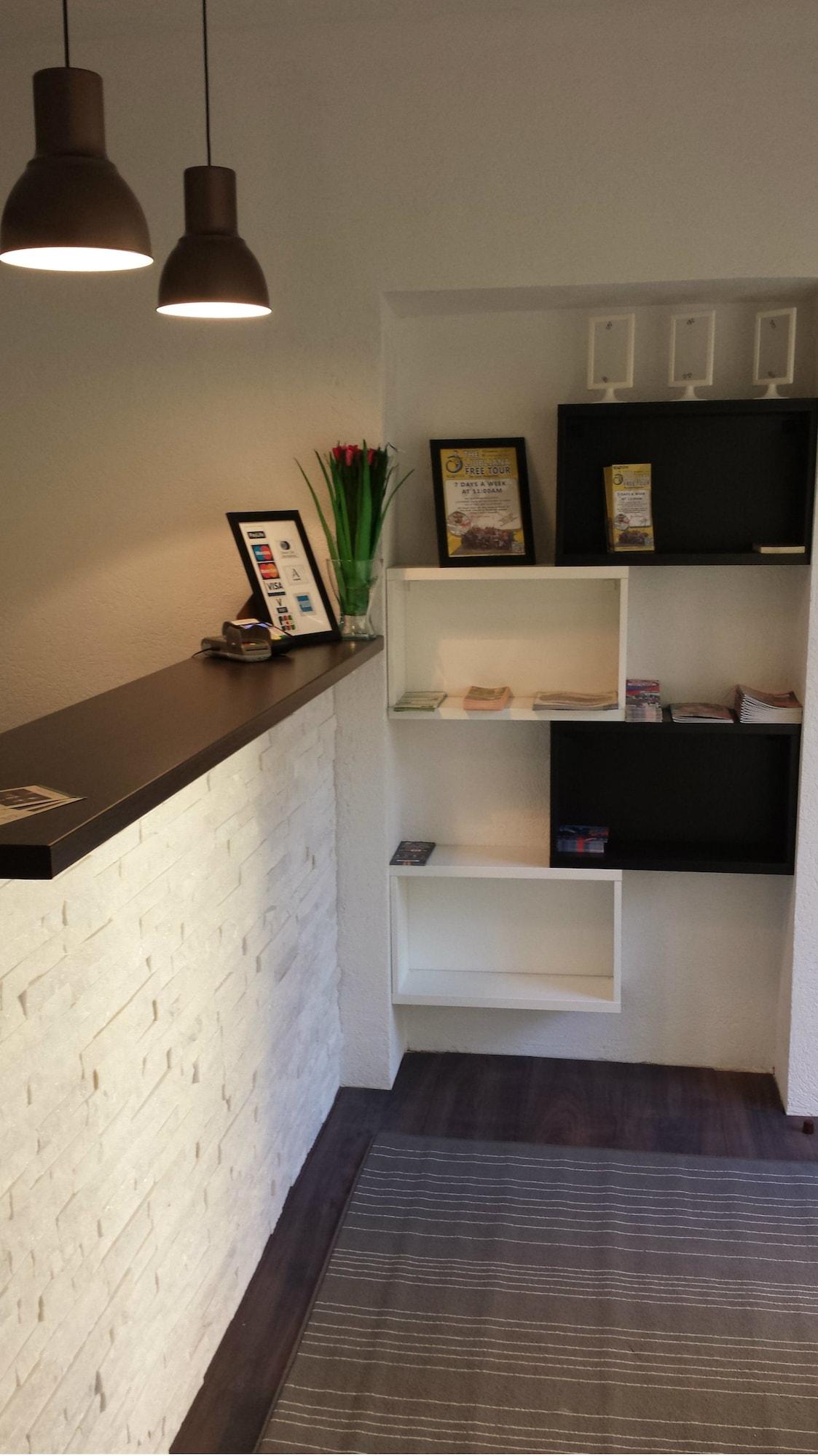 Vista Lobby Guesthouse Stari Tisler