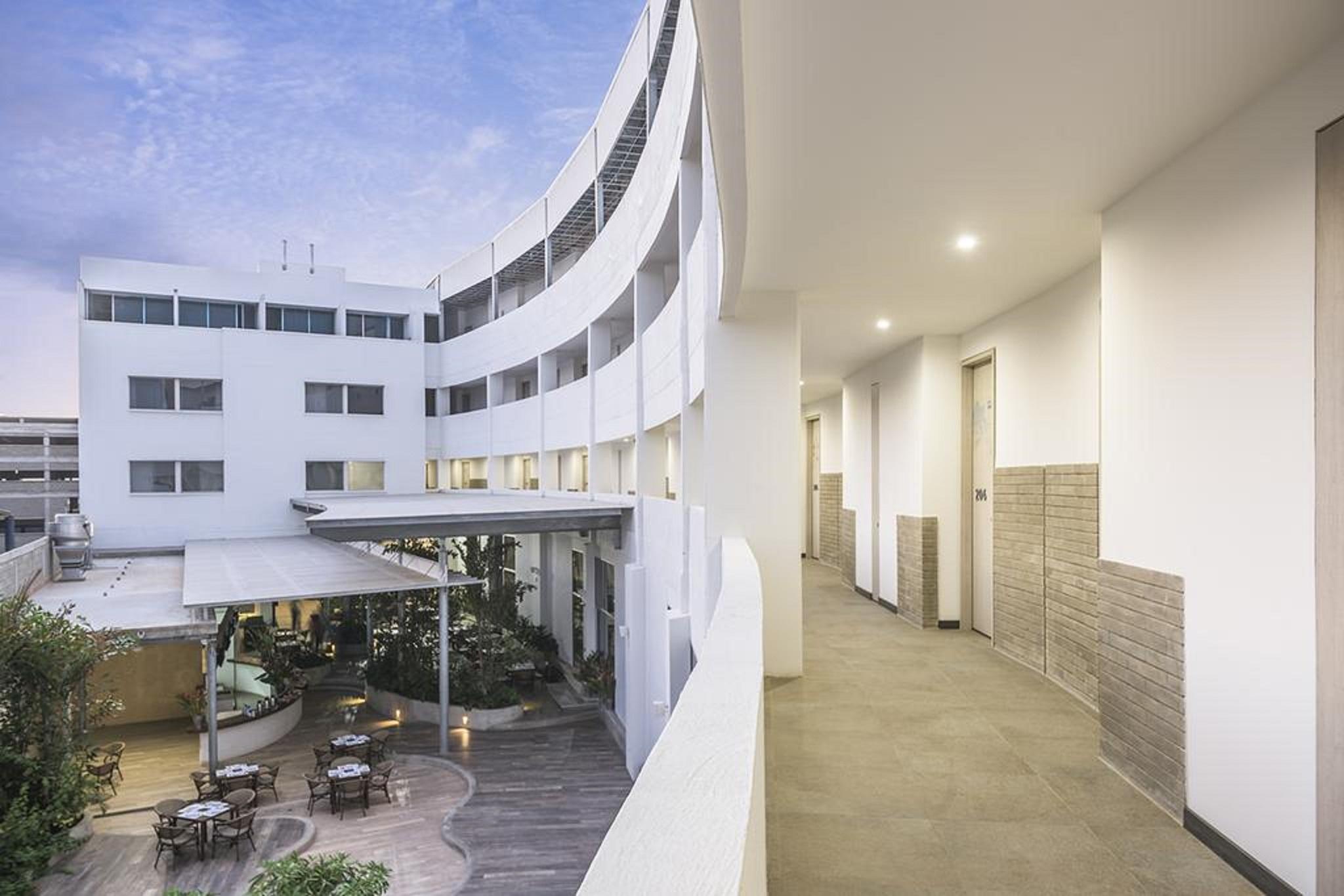 Vista Exterior Viaggio Puerto de Cartagena