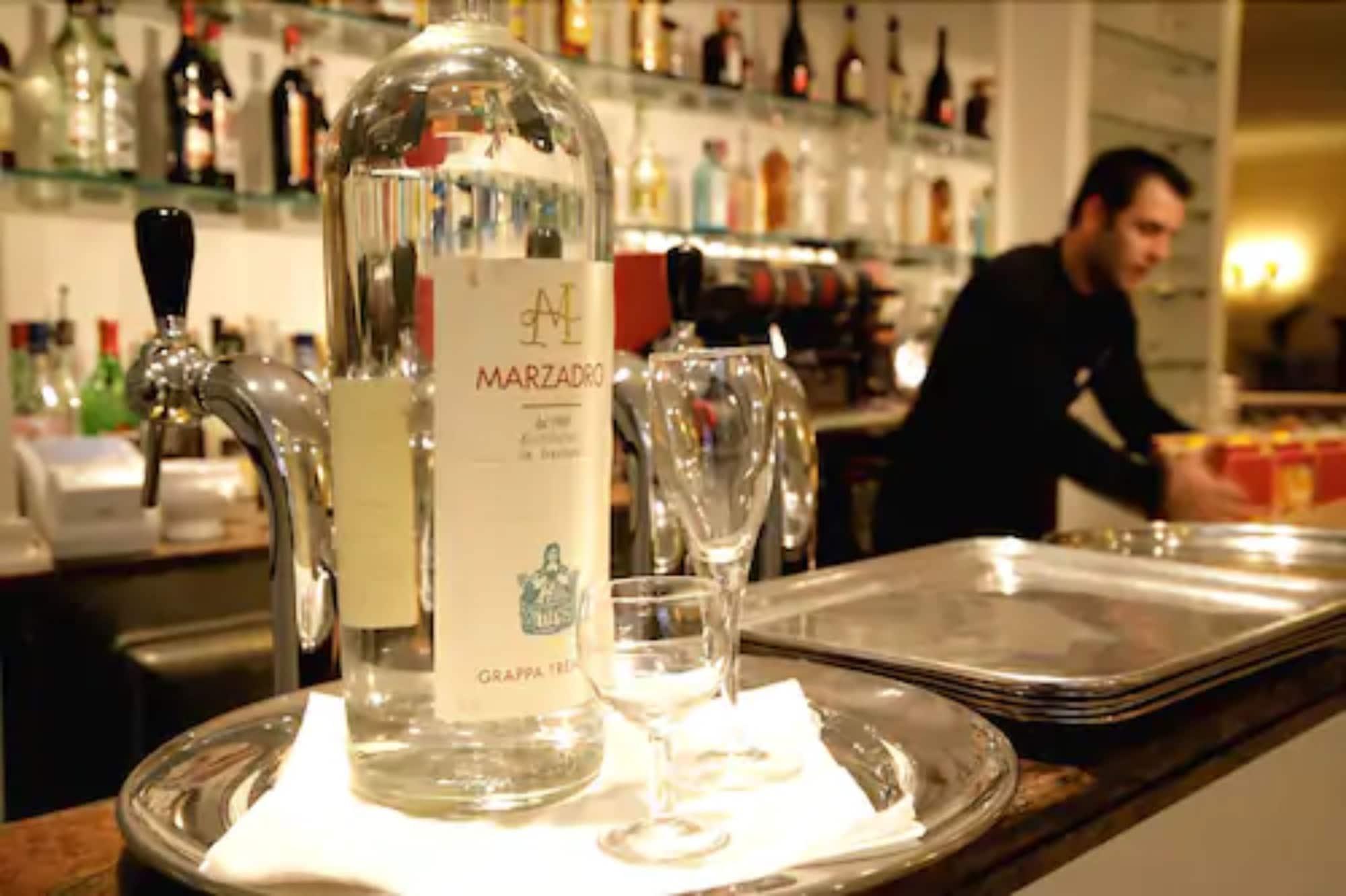Bar/Salón Hotel Ambassador Monaco