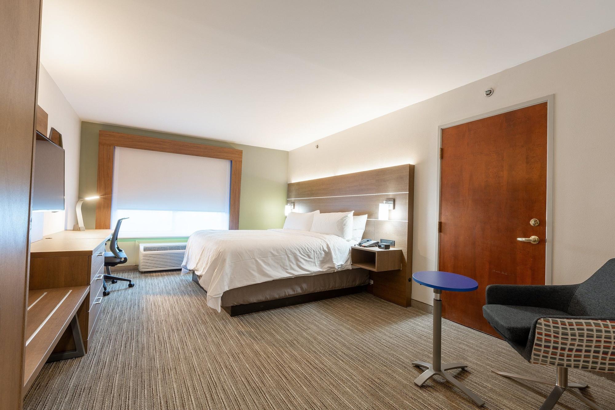Habitación Holiday Inn Express & Suites Arlington North - Stadium Area by IHG