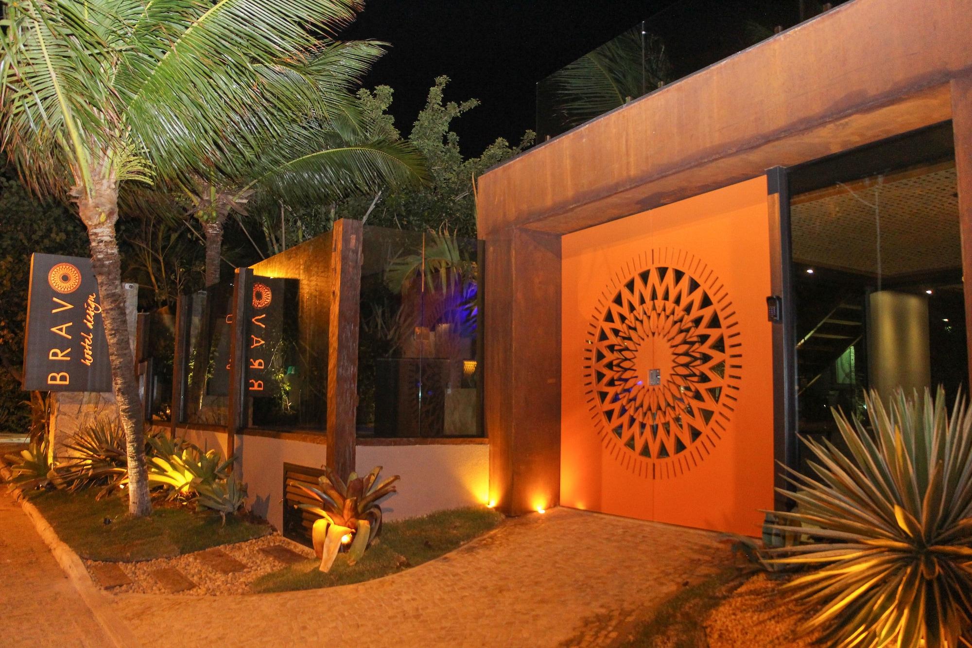 Vista Exterior Bravo Pousada Design