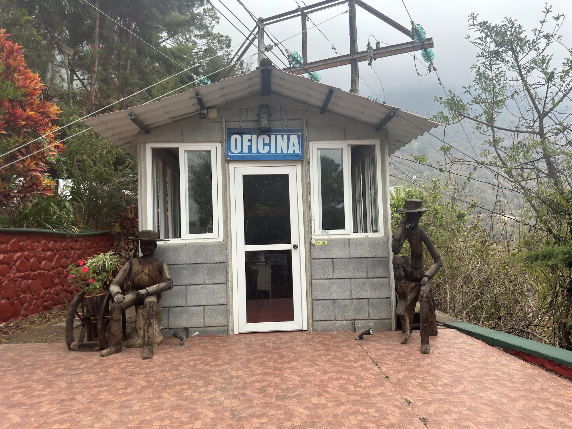 Vista Lobby Hotel Hanna Suites