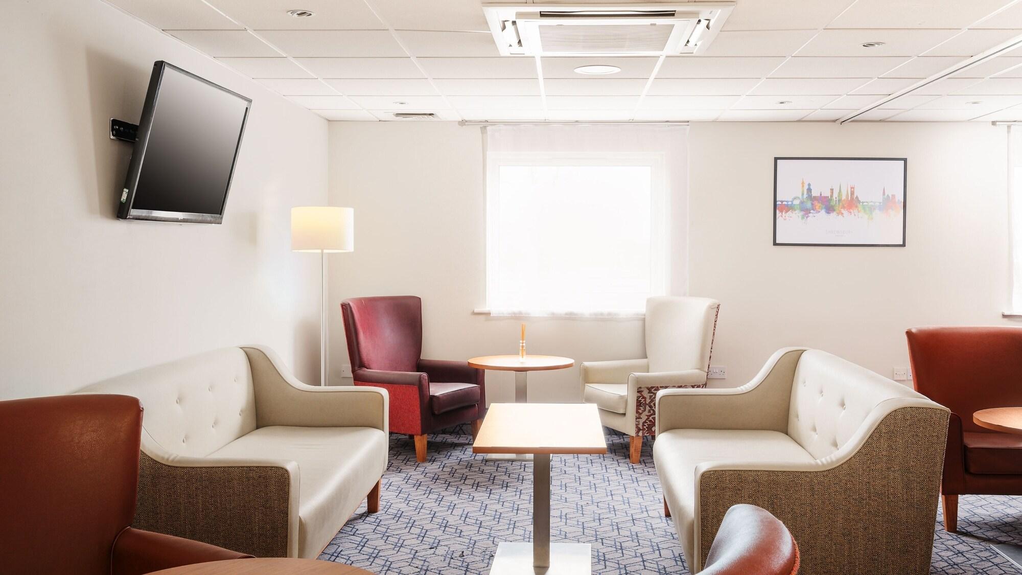 Bar/Salón Holiday Inn Express Shrewsbury by IHG