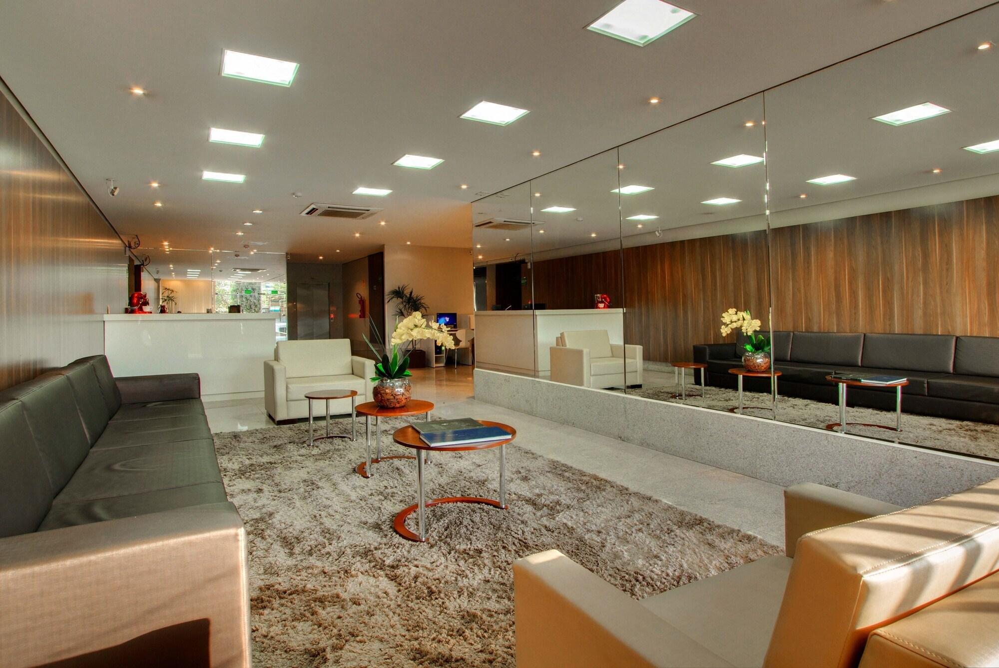 Vista Lobby Brisa Tower Hotel