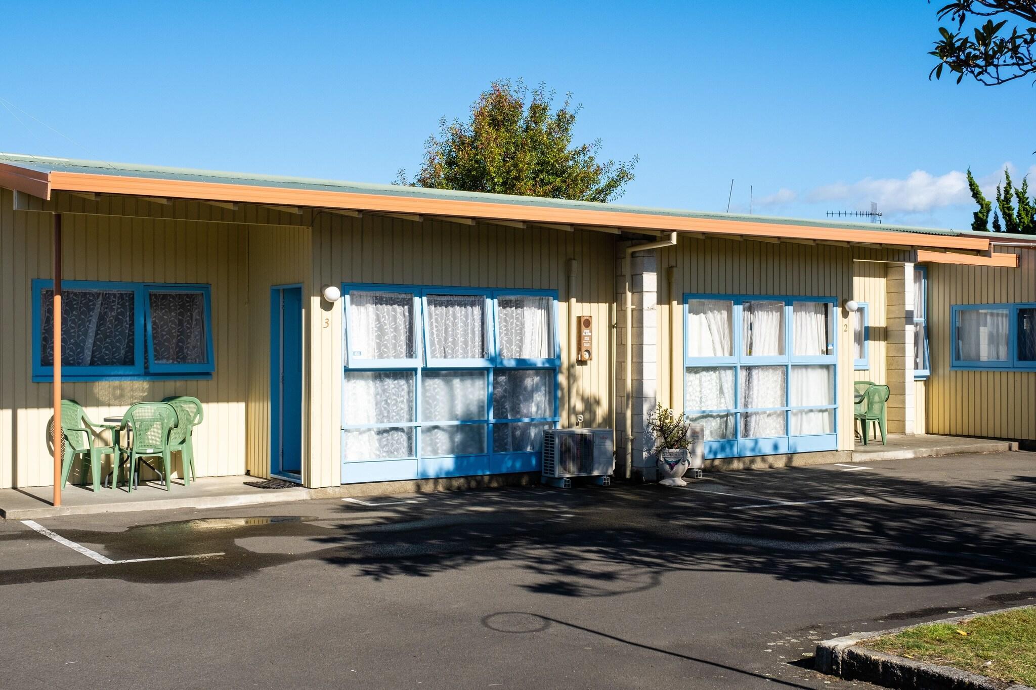 Vista Lobby Spanish Lady Motel