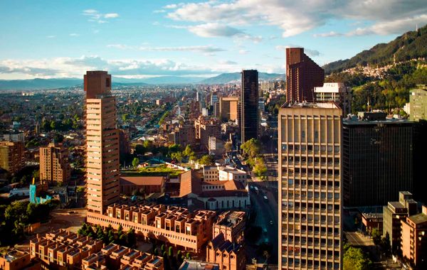 Hotel Windsor House Inn By GEH Suite