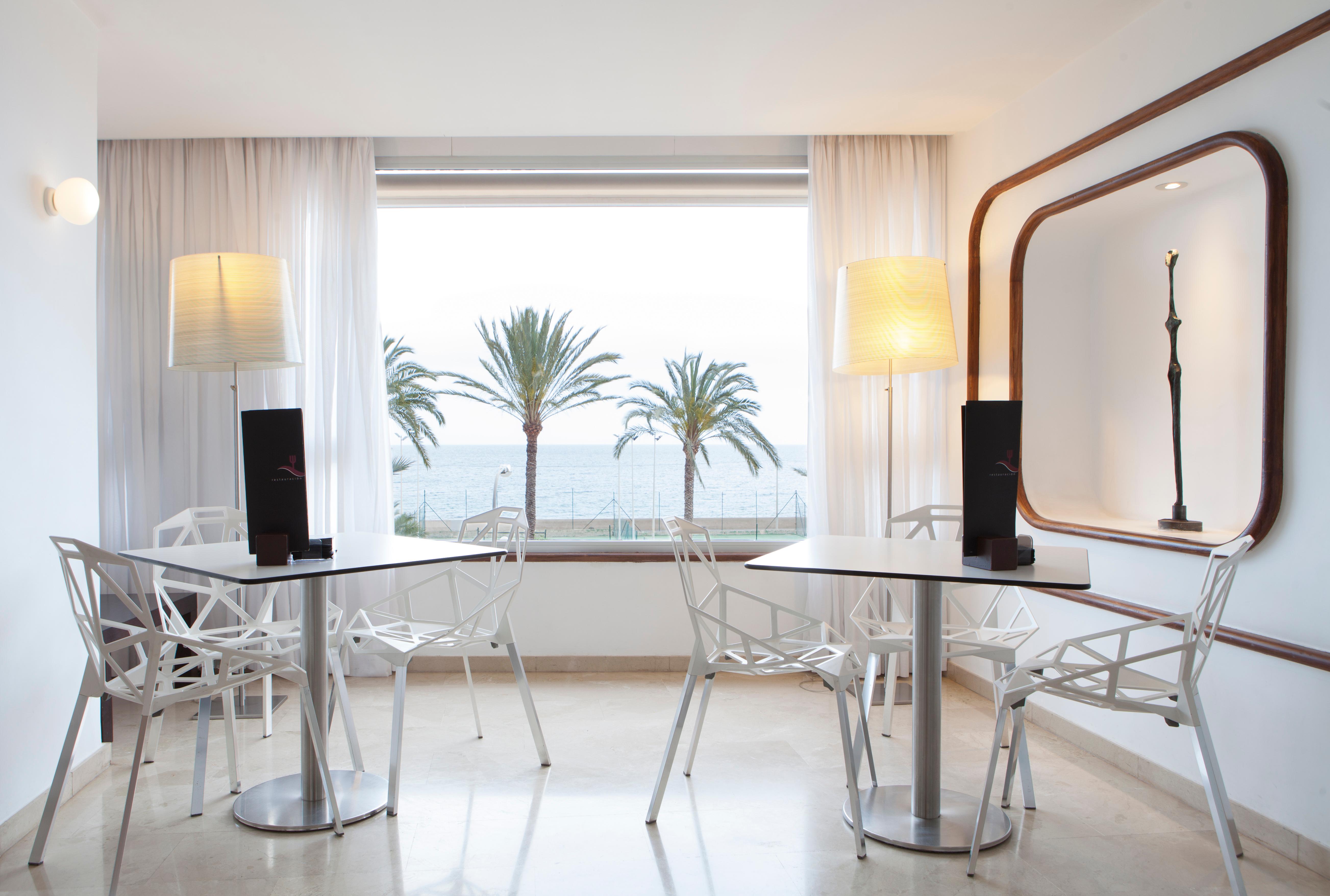 Bar/Salón Hotel Albahia