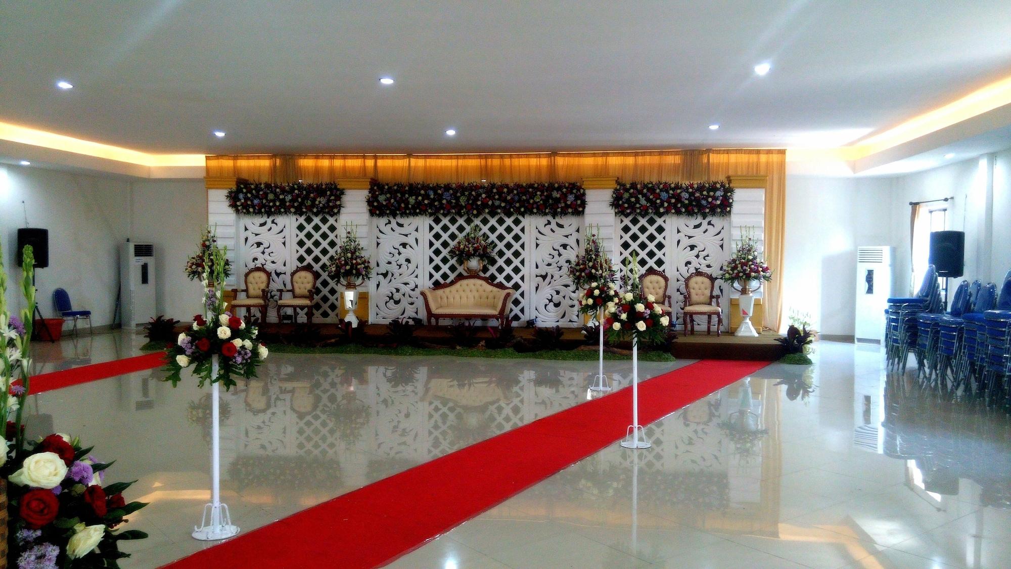 Salón de Baile Hotel Transit Pasuruan