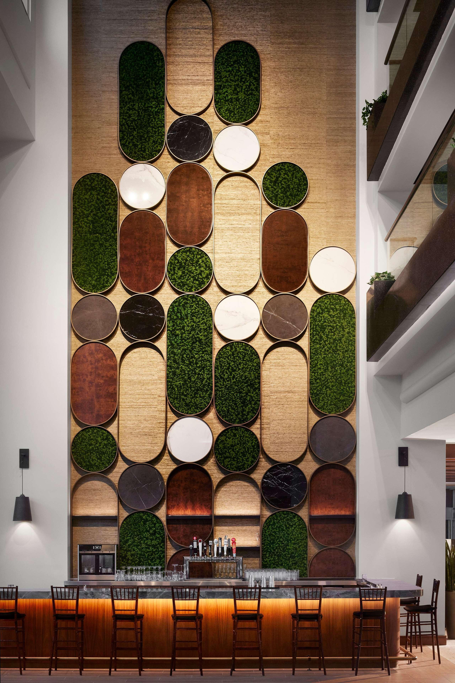 Vista Lobby Hilton Atlanta Airport