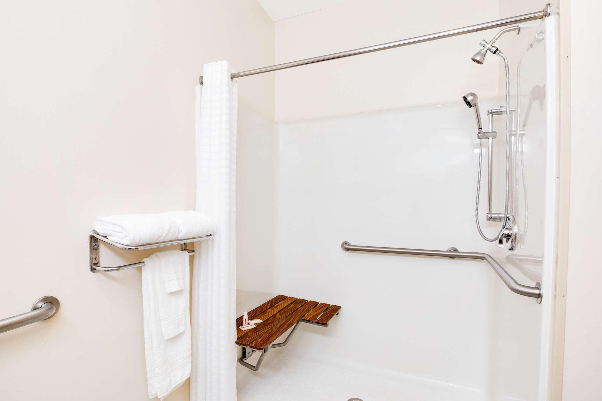 Equipamiento de Habitación SureStay Hotel by Best Western Christiansburg Blacksburg