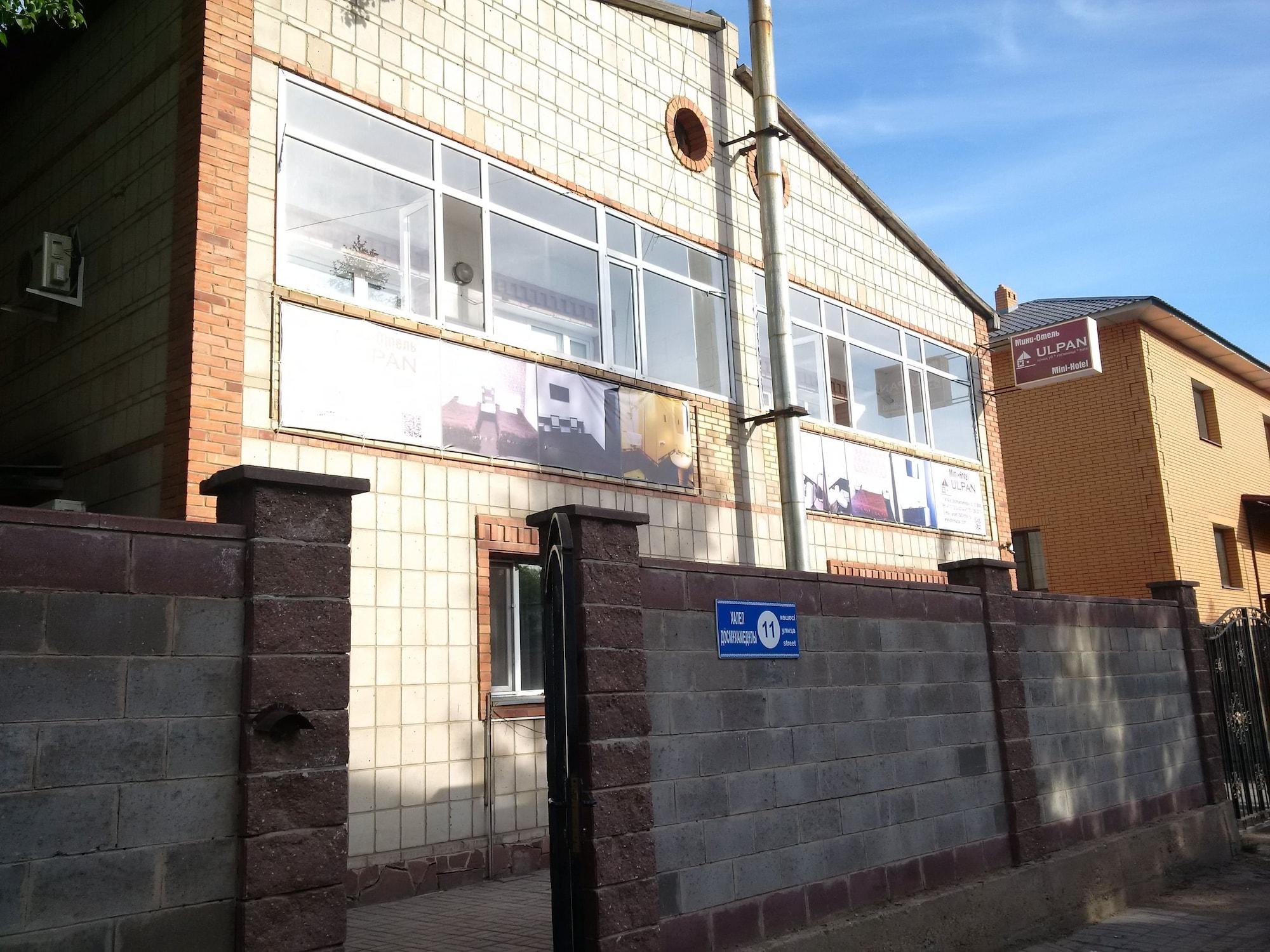 Vista Exterior Mini Hotel Ulpan