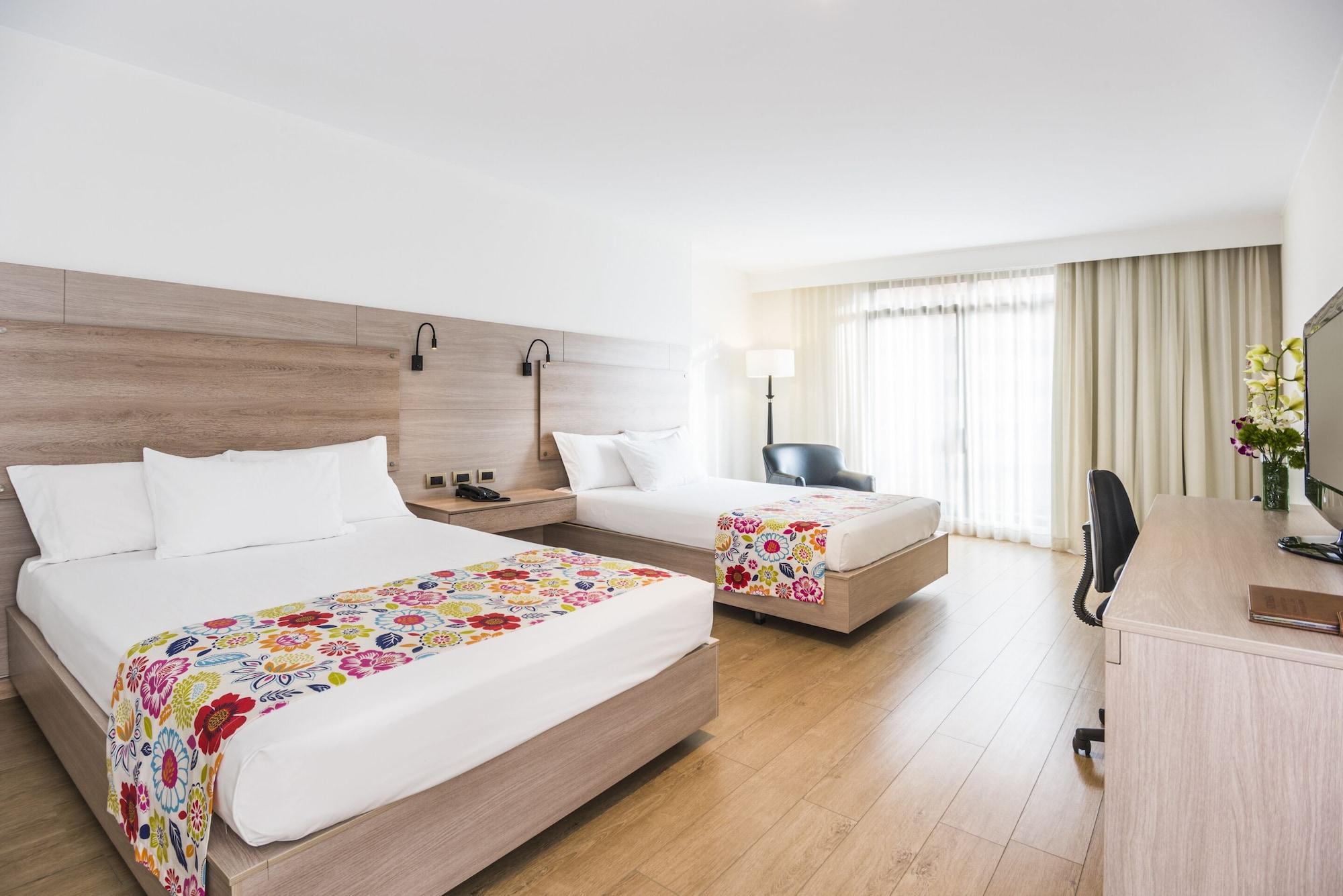 Habitación Hotel Rosales Plaza