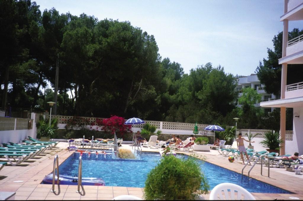 Vista Piscina Lakiki